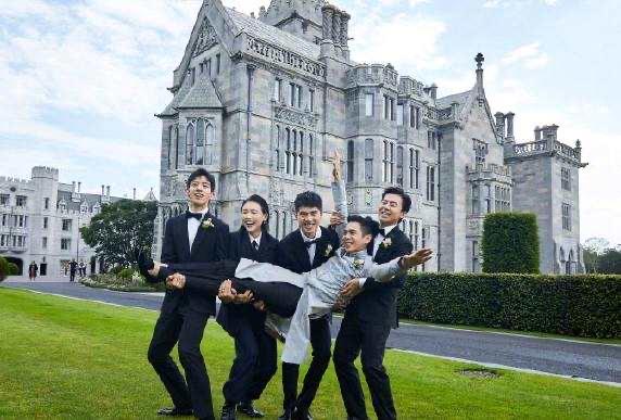 娱乐唐艺昕裙子上的英文甜翻网友：love you as love life是什么意思  2