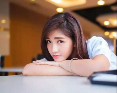 ​女生的哪些行为属于对男生有好感，这4个暗示一定要懂