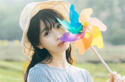 ​翻旧账女朋友生气了怎么哄