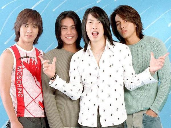 娱乐温柔的星空应该让你感动是哪首歌的歌词（F4流星雨）  1