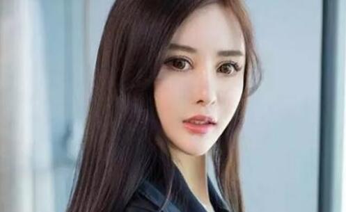 和女生尬聊怎么办