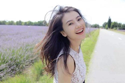 追比自己大的女生怎么追3