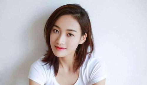 追比自己大的女生怎么追1