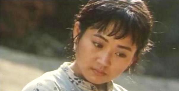 什么少女颜、萝莉颜和年纪还小的许晴长相差得有点远。