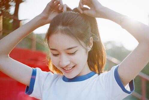 如果女孩子突然不理你了怎么办