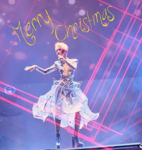 ​陈法蓉与杨千嬅合影容颜依旧，50岁的她还如此漂亮，年轻时太惊艳