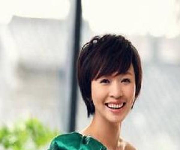 央视美女欧阳夏丹老公竟然是他！网友表示万万没想到！