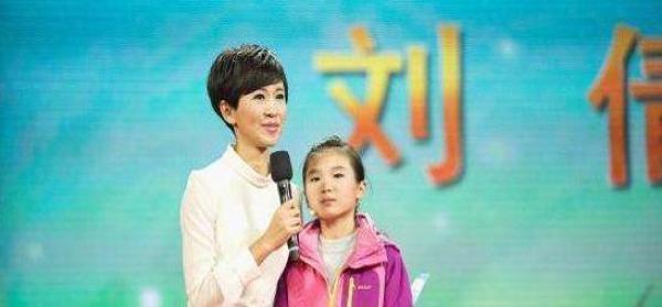 央视美女欧阳夏丹老公竟然是他！网友表示万万没想到！