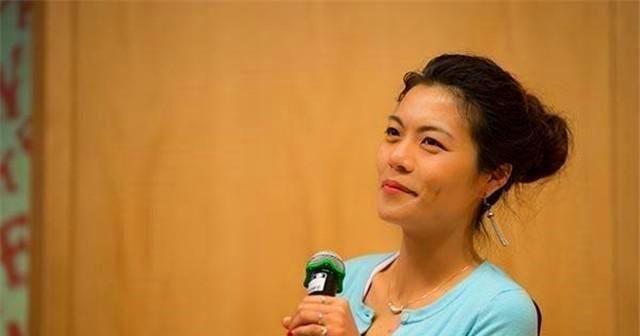 复旦导师陈果为什么跌落神坛？梁宏达道出原因，解释一针见血