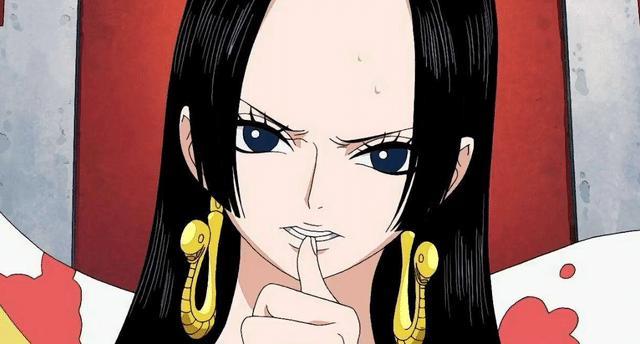 海贼王：蛇姬娜美罗宾，都比不上她，她是唯一被路飞夸过的女人