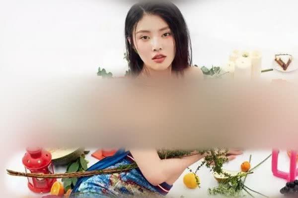 徐冬冬登《男人装》，傲人身材太性感，网友：不愧是“大嫂”