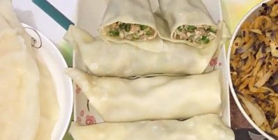 ​教你一个烙饼卷肉的制作方法，非常好吃，特别适合在家里做！