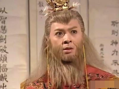 TVB走出来的齐天大圣，一个变成大明星，一个领两个盒饭度日！