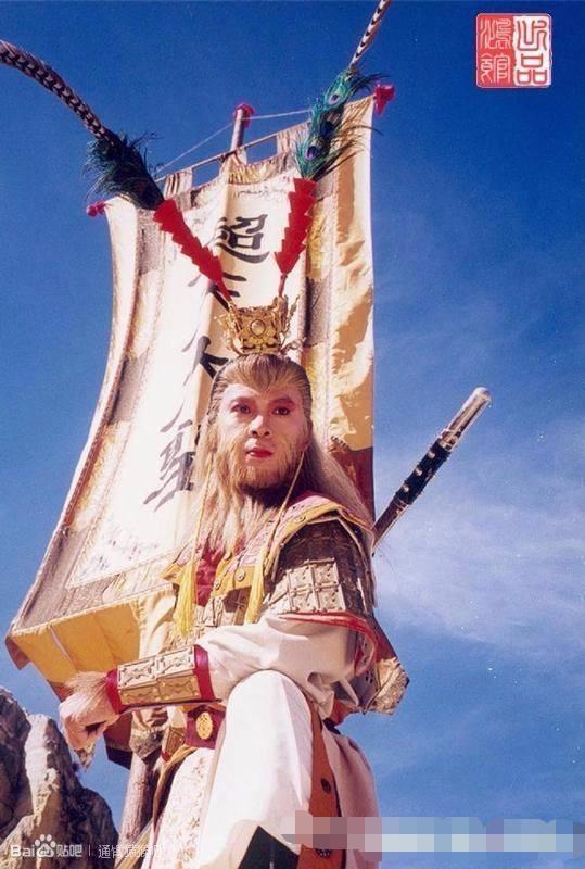 TVB走出来的齐天大圣，一个变成大明星，一个领两个盒饭度日！