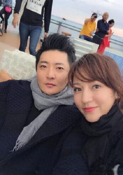 鲍蕾把妹妹介绍郭京飞，两人相识后迅速结婚，现如今14年还很甜蜜