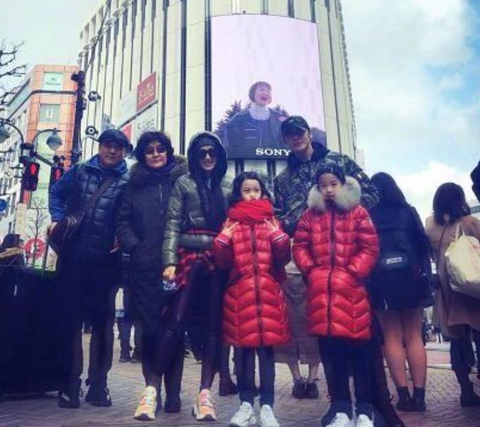 48岁钟丽缇成功怀第四胎？小12岁老公是独子，婆婆希望能多生一些