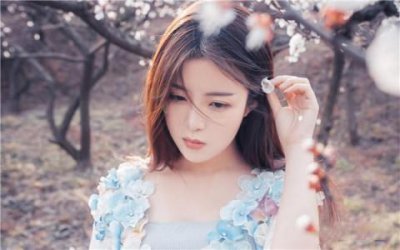 ​怎么追内向不主动的女生