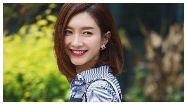 胡歌和江疏影为什么仅仅在一起一年就分开了？