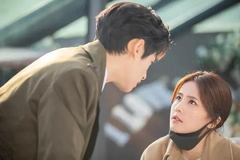 男性相亲禁忌：女生最讨厌的相亲行为1