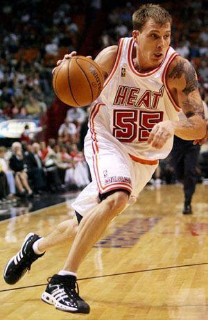 白巧克力职业生涯经典回顾：疯狂手肘传球，助韦德奥胖夺冠