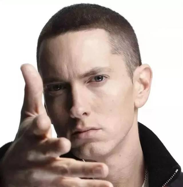 板寸和圆寸发型哪种更好看？自己在家剪起来方便吗？