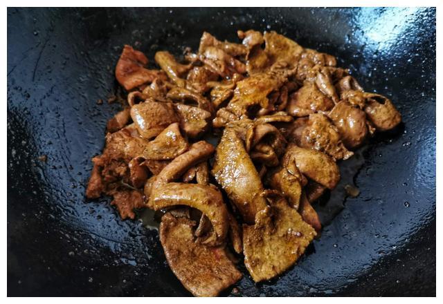 最理想的补血食材之一，猪肝怎么做才好吃？