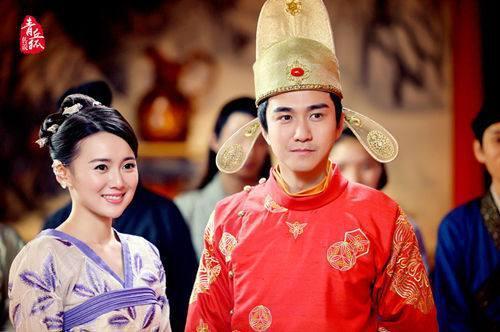 韩庚绯闻女友江铠同感情破裂？网传郑爽曾被她欺负