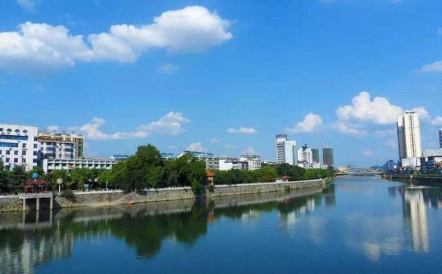 都是三线城市，广东肇庆、安徽滁州、江西宜春，谁能先成二线？