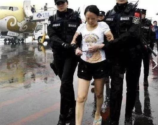 掌控2000多人“小姐集中营”，不听话残害致死后私自焚尸…黑老大“三姐”已被执行死刑