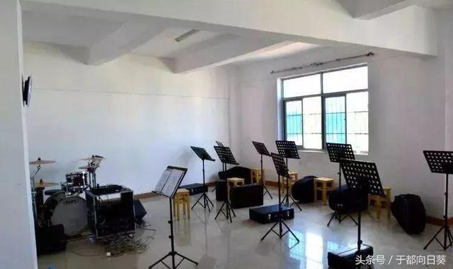 下一站，于都实验中学，你是否和我一样把青春留在这里？