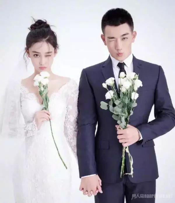 袁咏仪自曝曾被富豪包养伤害张智霖：什么样的女人容易洗白？