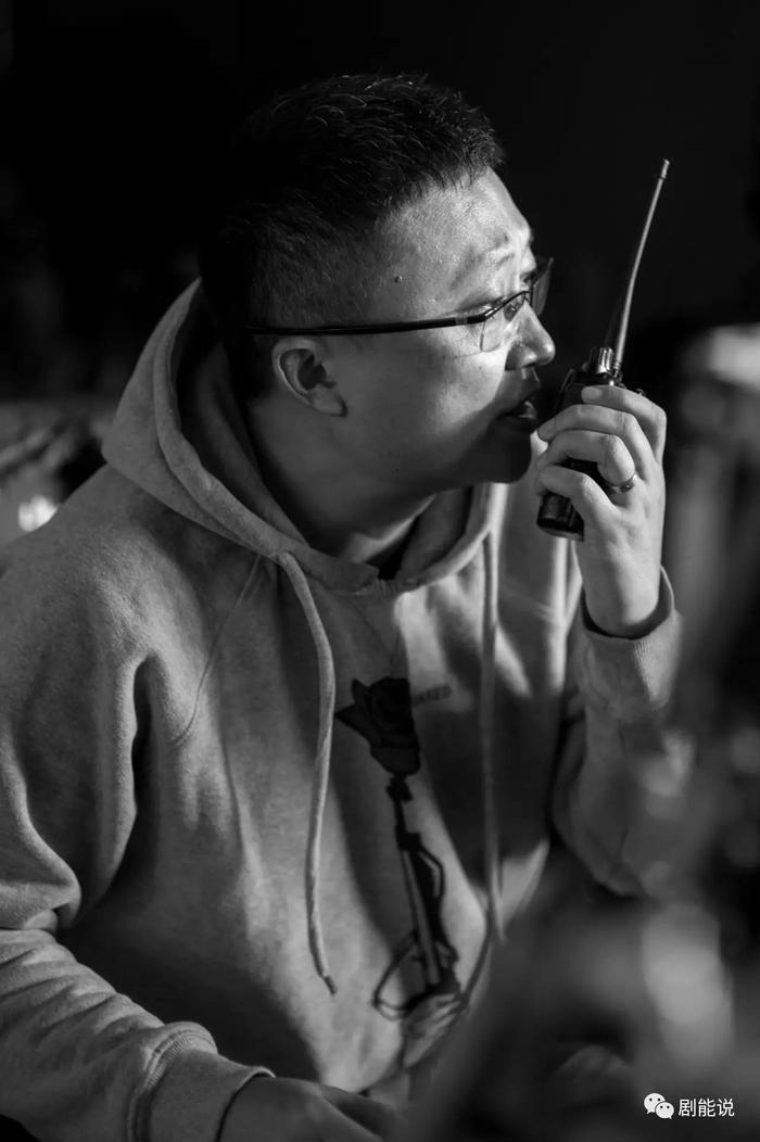 靳东顾家？陈坤入戏？戳破陈道明人设？来听听导演沈严大爆料