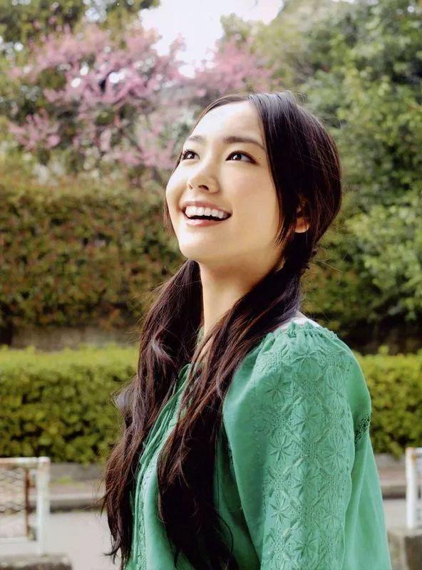 日本女性最想拥有的神颜top9！石原里美第三北川景子第二，第一竟然是她！