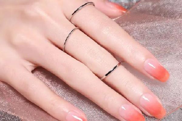 温变甲油胶的使用方法 温变甲油胶可以做渐变吗