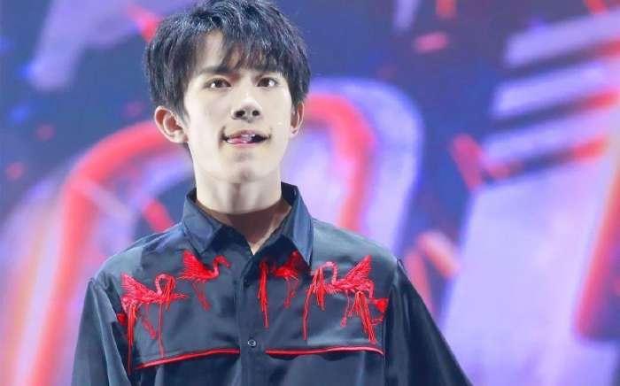 被造型耽误的帅哥们, 白宇成硬汉, 网友: 曾经嫌他丑, 如今追成狗