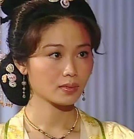 曾是港姐亚军，却给富商做小，还不能生孩子，46岁身价上亿