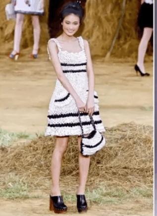 还记得刚出道时的中国维密超模们吗? 刘雯青涩, 秦舒培被看好