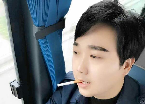 还记得曾经“手撕”嗨氏的楚河吗?终于要在现场露出真身了