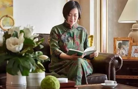 带你看看李天田住的豪宅,室内装修奢华至极,头次见这样的房