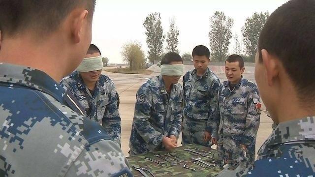 想知道一级军士长在部队可以做什么嘛！