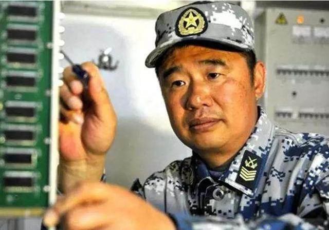 想知道一级军士长在部队可以做什么嘛！