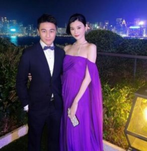 ​34岁奚梦瑶被传出怀上第3胎，穿宽松裙遮肚，本人回应