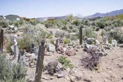 ​一个忑树得国家，人和人@！~只能待3小时，海军是3个皮筏！