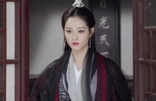 芷若宋青书成亲，收到明教的贺礼，周芷若看到后悔了！