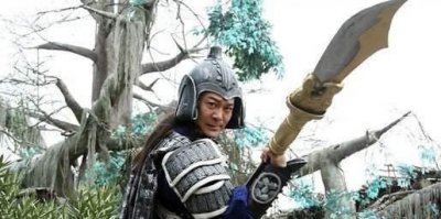 ​慈不掌兵！“薛仁贵”一怒活埋13万人，狠辣至极吓坏西域各国