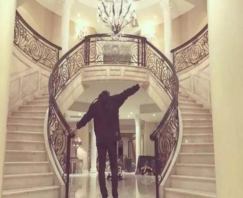 黄子韬与SM解约诉讼在韩败诉 起底黄子韬富二代家庭背景