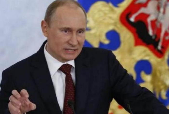 俄罗斯和英国开战谁胜谁败？想想也知道，海狮是打不过毛熊的！