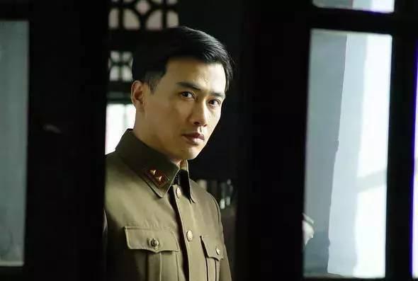 扮演阿炳的王宝强《暗算》中老婆出轨，冥冥天意，这就是宝强的命