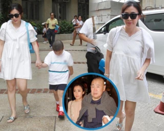 甘比晒刘銮雄66岁所生三胎女儿，宝宝小胖手可爱头发很浓密