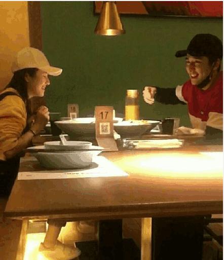 李兰迪张新成否认谈恋爱, 经纪人: 两个人只是关系很好, 仅此而已